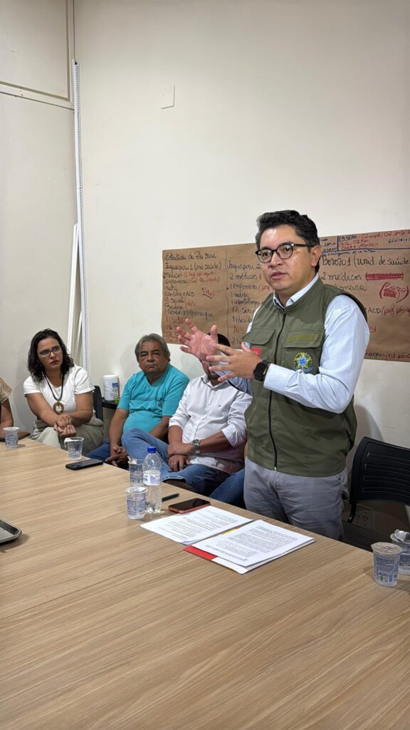 Com ministro Eloy Terena, Gleice destaca articulação que garantiu R$ 53 mi às aldeias