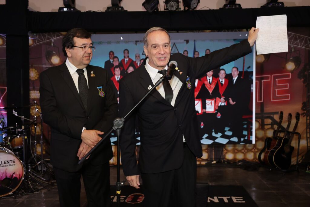 Loja Maçônica III Millenium nº 21 celebra Jubileu de Prata em solenidade no Clube Indaiá Loja Maçônica III Millenium nº 21 celebra Jubileu de Prata em solenidade no Clube Indaiá