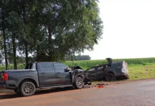 Quatro policiais do DOF ficam feridos em colisão de viatura com Ford Ranger