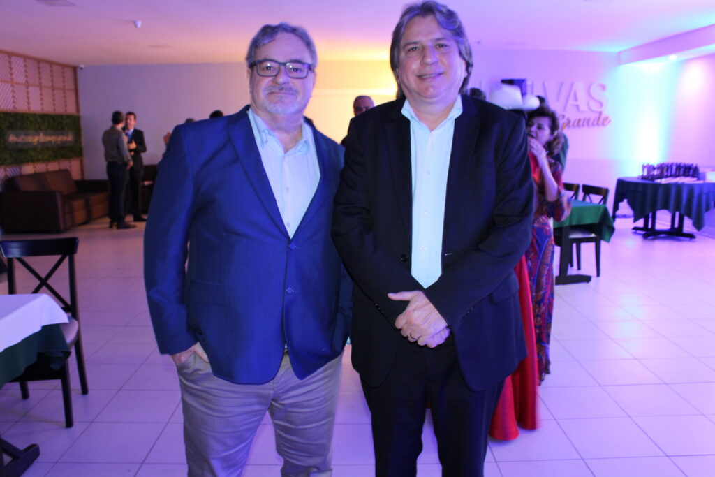 Projeto ‘Minha história em Campo Grande’ é apresentado na Golden Night; veja fotos Projeto ‘Minha história em Campo Grande’ é apresentado na Golden Night; veja fotos