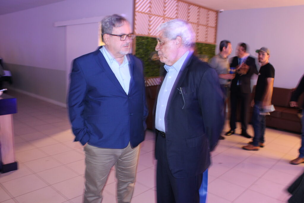 Projeto ‘Minha história em Campo Grande’ é apresentado na Golden Night; veja fotos Projeto ‘Minha história em Campo Grande’ é apresentado na Golden Night; veja fotos