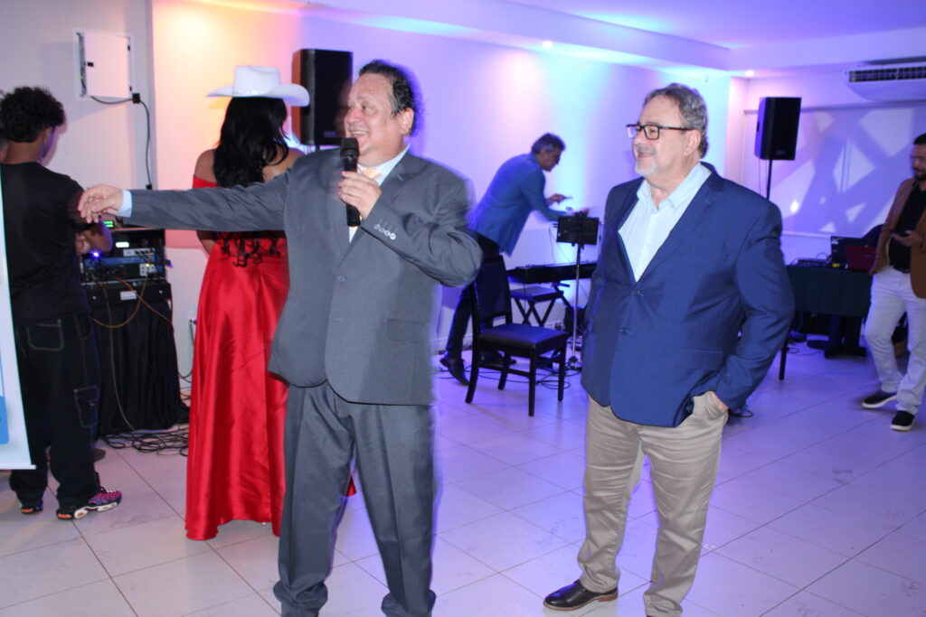 Projeto ‘Minha história em Campo Grande’ é apresentado na Golden Night; veja fotos Projeto ‘Minha história em Campo Grande’ é apresentado na Golden Night; veja fotos