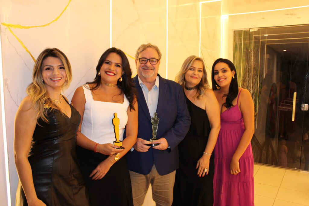 Projeto ‘Minha história em Campo Grande’ é apresentado na Golden Night; veja fotos Projeto ‘Minha história em Campo Grande’ é apresentado na Golden Night; veja fotos