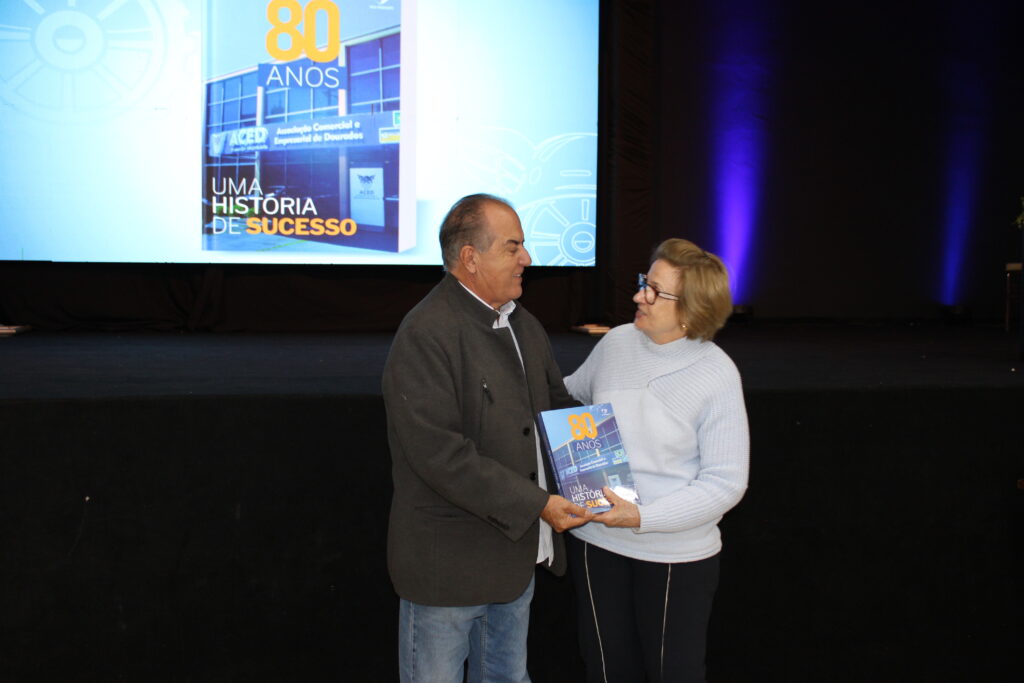 Com livro histórico, ACED abre atividades comemorativas dos 80 anos da entidade Com livro histórico, ACED abre atividades comemorativas dos 80 anos da entidade