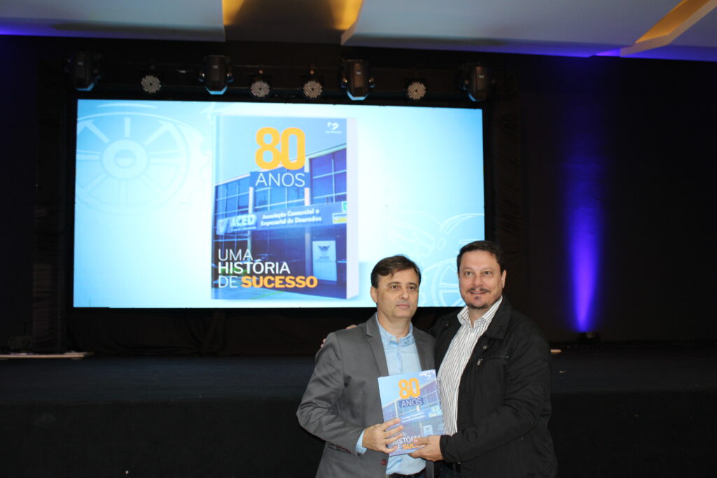 Com livro histórico, ACED abre atividades comemorativas dos 80 anos da entidade Com livro histórico, ACED abre atividades comemorativas dos 80 anos da entidade