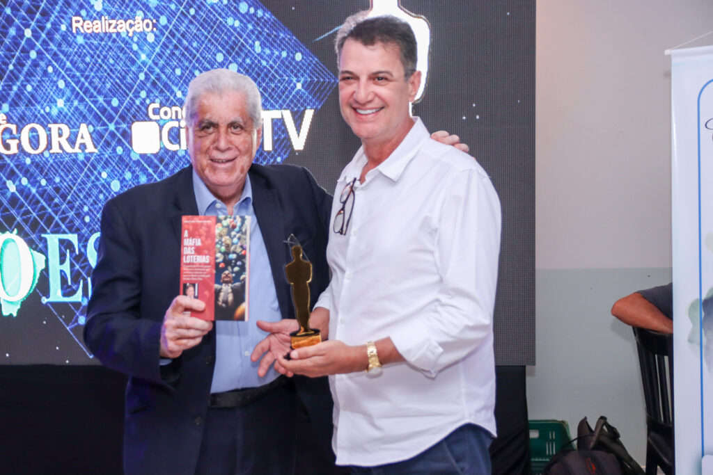 Projeto ‘Minha história em Campo Grande’ é apresentado na Golden Night; veja fotos Projeto ‘Minha história em Campo Grande’ é apresentado na Golden Night; veja fotos