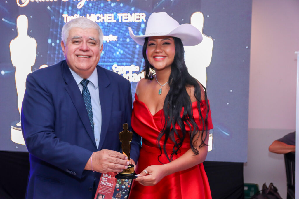 Projeto ‘Minha história em Campo Grande’ é apresentado na Golden Night; veja fotos Projeto ‘Minha história em Campo Grande’ é apresentado na Golden Night; veja fotos