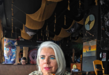 Mara Silvestre representa o cinema brasileiro na Feira Internacional de Literatura de Assunción