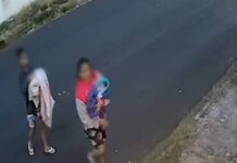 Avó e mãe deixam bebê na rua, são detidas e impressionam ao falarem