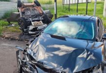 Motorista precisou sair pelas portas traseiras antes do carro pegar fogo em MS