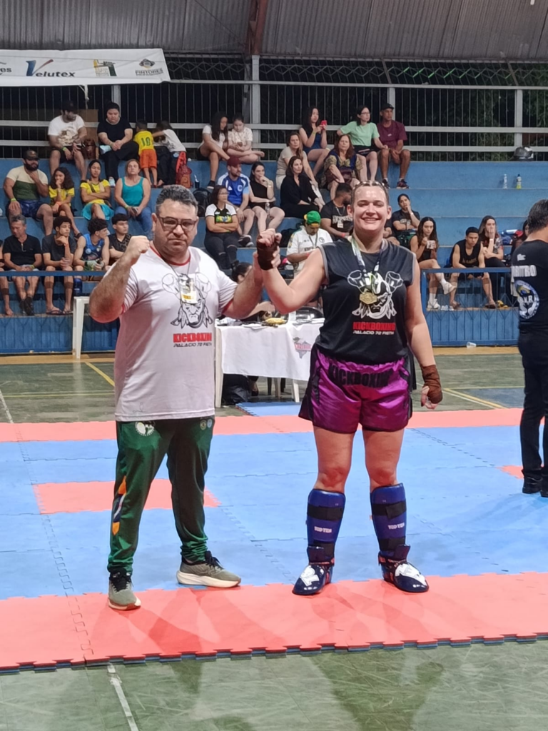 Dourados conquista medalhas na Copa MS de Kickboxing e mira competições nacionais e internacionais Dourados conquista medalhas na Copa MS de Kickboxing e mira competições nacionais e internacionais