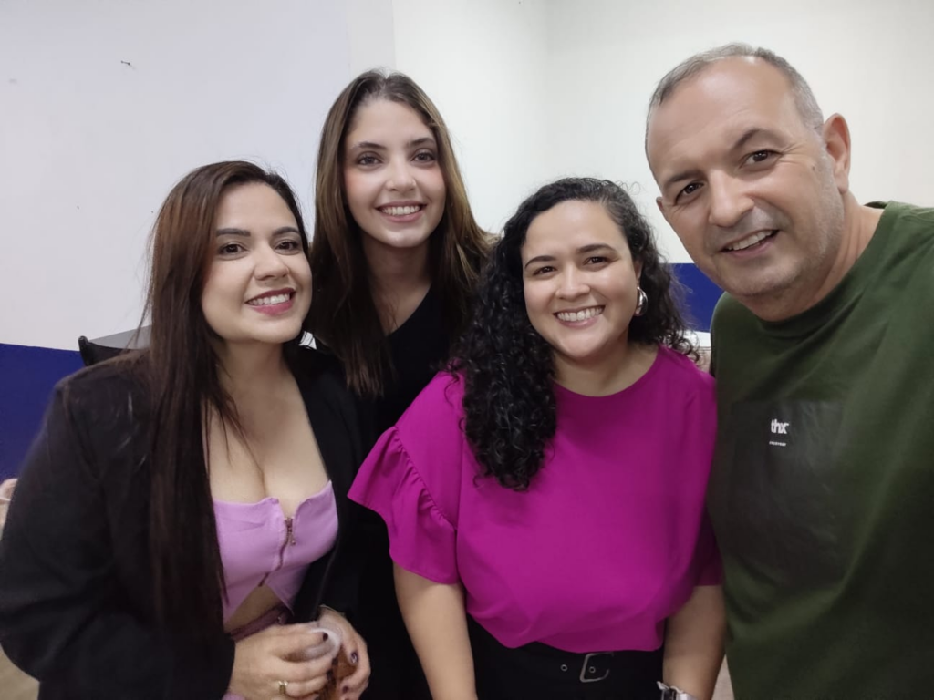 Sinjorgran empossa, na Seleta, nova diretoria presidida por Fabiane Dorta Sinjorgran empossa, na Seleta, nova diretoria presidida por Fabiane Dorta