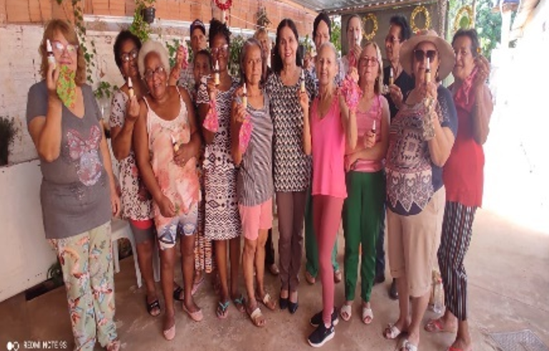 Terapia Floral - Ação de Vida à Saúde da Pessoa Idosa Terapia Floral - Ação de Vida à Saúde da Pessoa Idosa