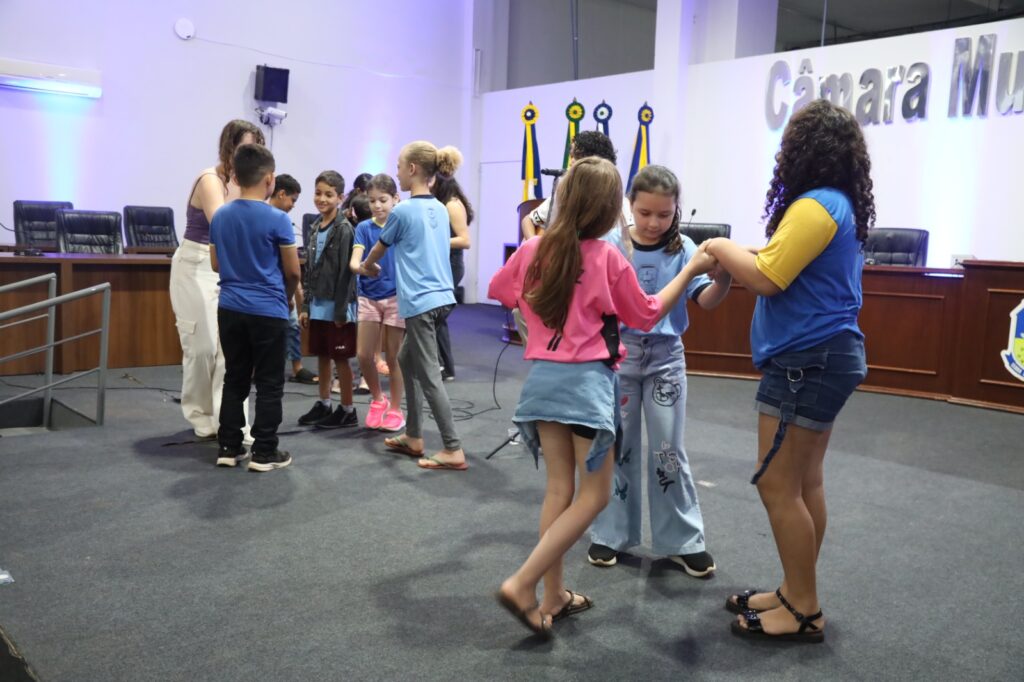 FELIT-MS começa nesta 4ª-feira em Dourados com três dias de literatura, música, dança e arte FELIT-MS começa nesta 4ª-feira em Dourados com três dias de literatura, música, dança e arte