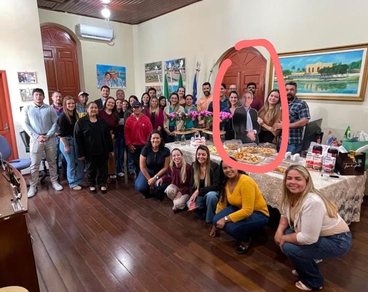 Porto Murtinho: Nelson Cintra, o prefeito 'papelão' pode ser cassado Porto Murtinho: Nelson Cintra, o prefeito 'papelão' pode ser cassado