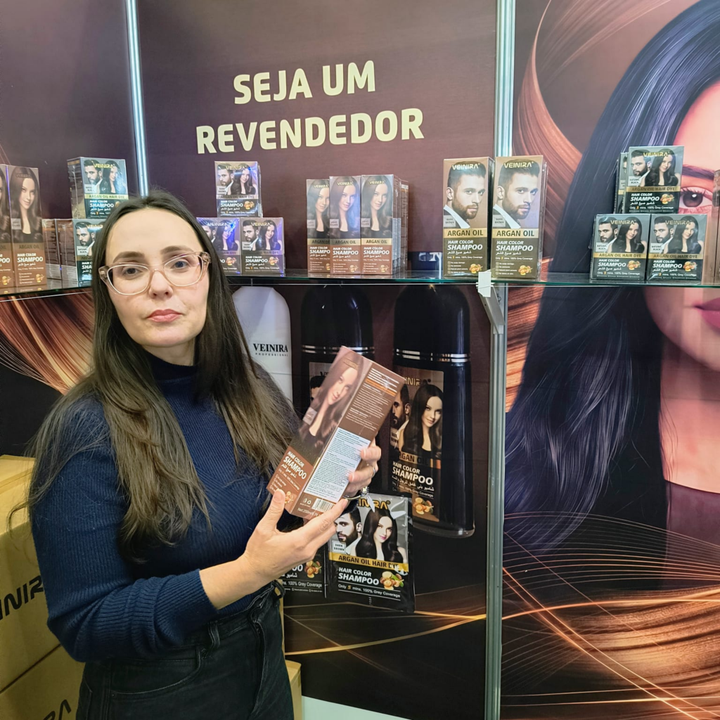 A trajetória multifacetada de Marcia Brito, que em breve estreia na Folha de Dourados A trajetória multifacetada de Marcia Brito, que em breve estreia na Folha de Dourados