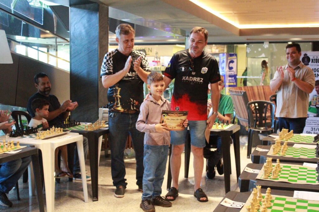 Clube de Xadrez Capablanca: eventos alusivos aos 41 anos repercutem na mídia de MS Clube de Xadrez Capablanca: eventos alusivos aos 41 anos repercutem na mídia de MS