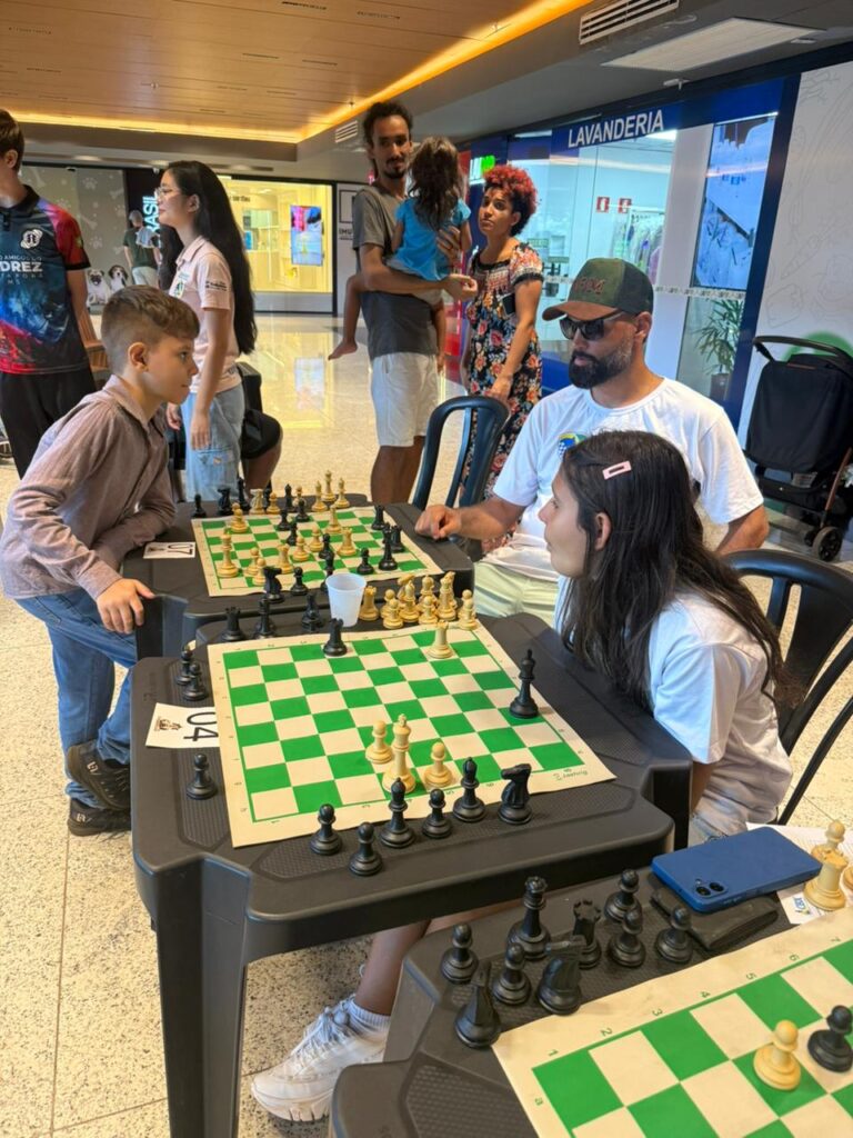 Clube de Xadrez Capablanca: eventos alusivos aos 41 anos repercutem na mídia de MS Clube de Xadrez Capablanca: eventos alusivos aos 41 anos repercutem na mídia de MS