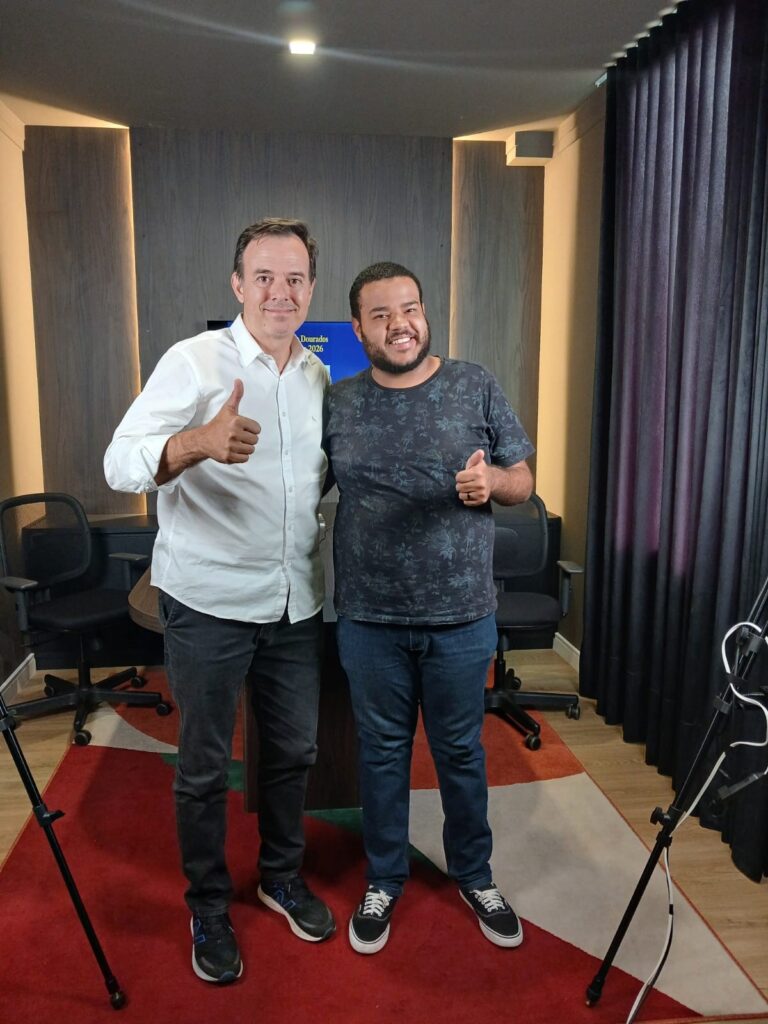 Bonatto no FolhaCast: 'Político que não gosta de gente tem que sair da política' Bonatto no FolhaCast: 'Político que não gosta de gente tem que sair da política'