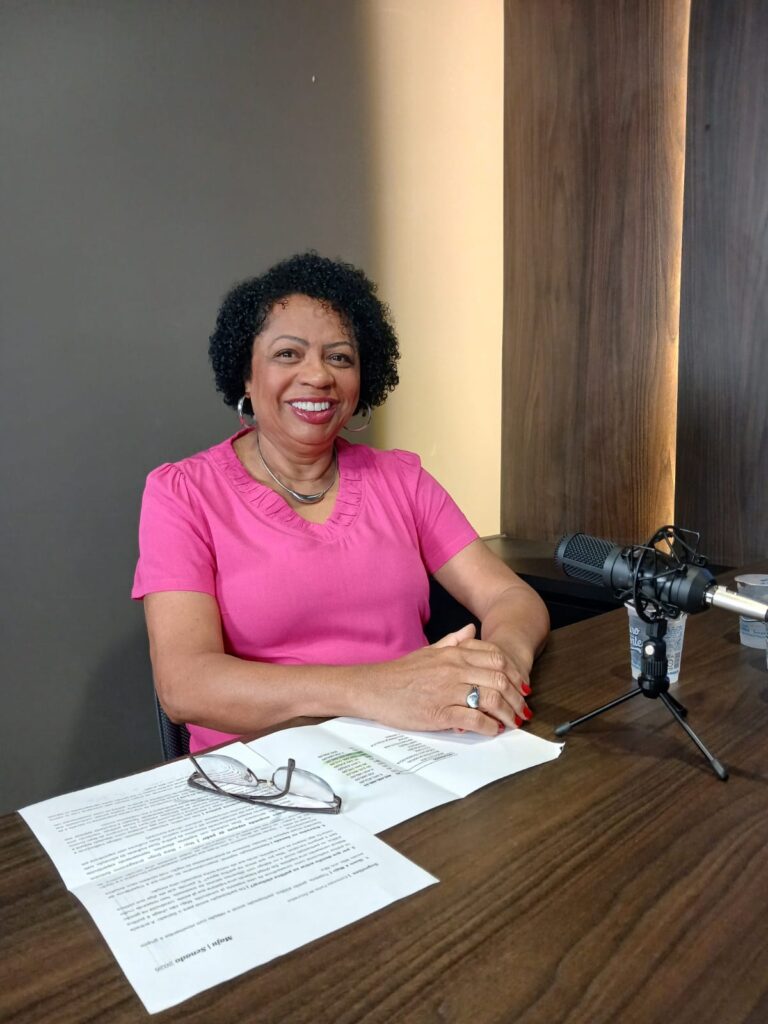 Maju relembra trajetória na educação, das cotas e fala da disputa pelo Senado com Vander Maju relembra trajetória na educação, das cotas e fala da disputa pelo Senado com Vander