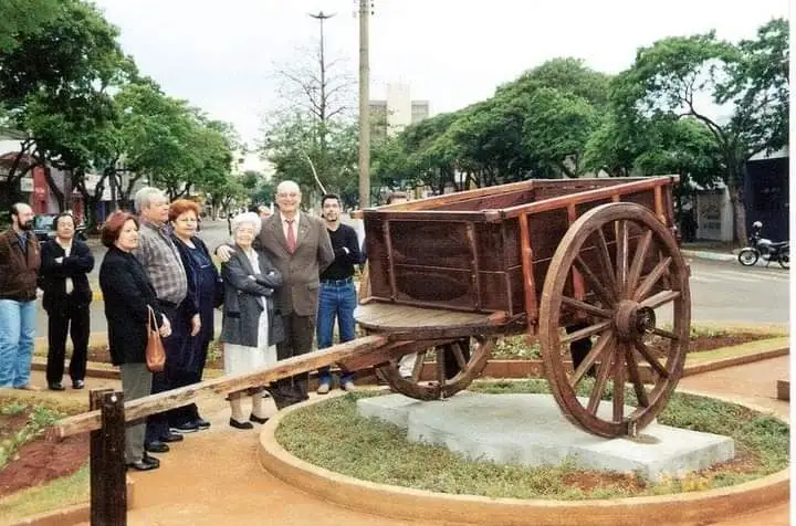 Dourados: Prefeitura restaura carreta de boi doada em setembro de 2002