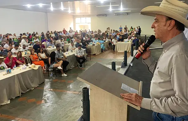 Com a presença de Henrique Prata, agro de Dourados lança campanha pelo Hospital do Amor