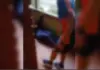 Aluno de 15 anos agride professora após repreensão por uso de celular em sala