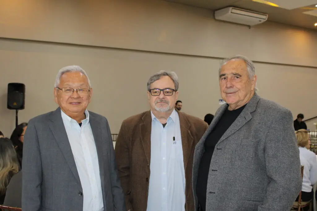 Com livro histórico, ACED abre atividades comemorativas dos 80 anos da entidade Com livro histórico, ACED abre atividades comemorativas dos 80 anos da entidade