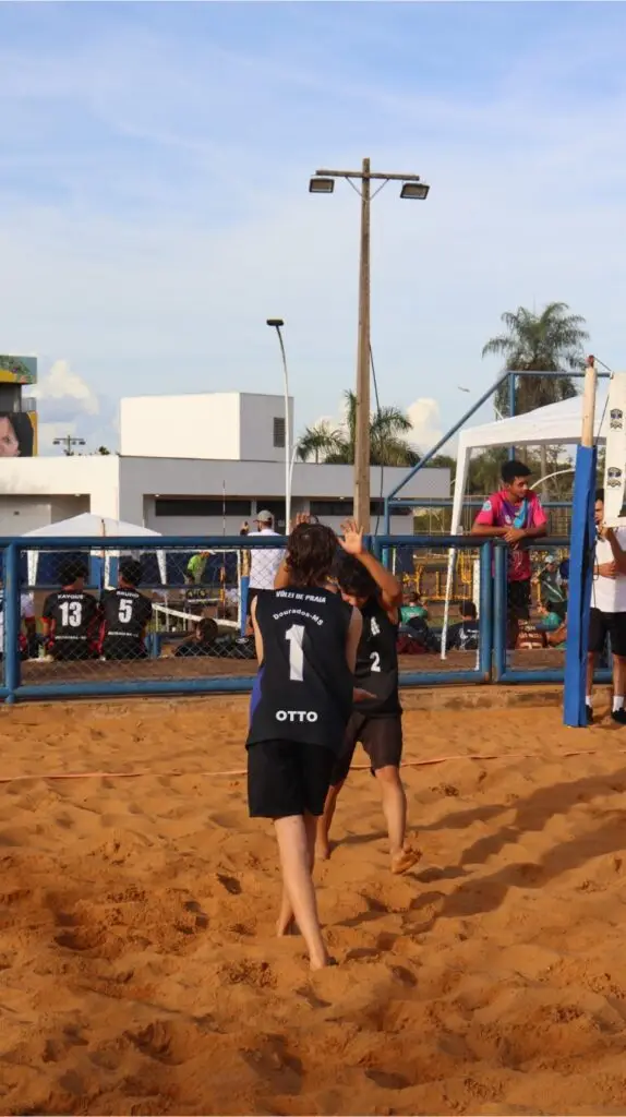 Jovens atletas do IFMS Dourados conquistam 15 medalhas em jogos estaduais Jovens atletas do IFMS Dourados conquistam 15 medalhas em jogos estaduais