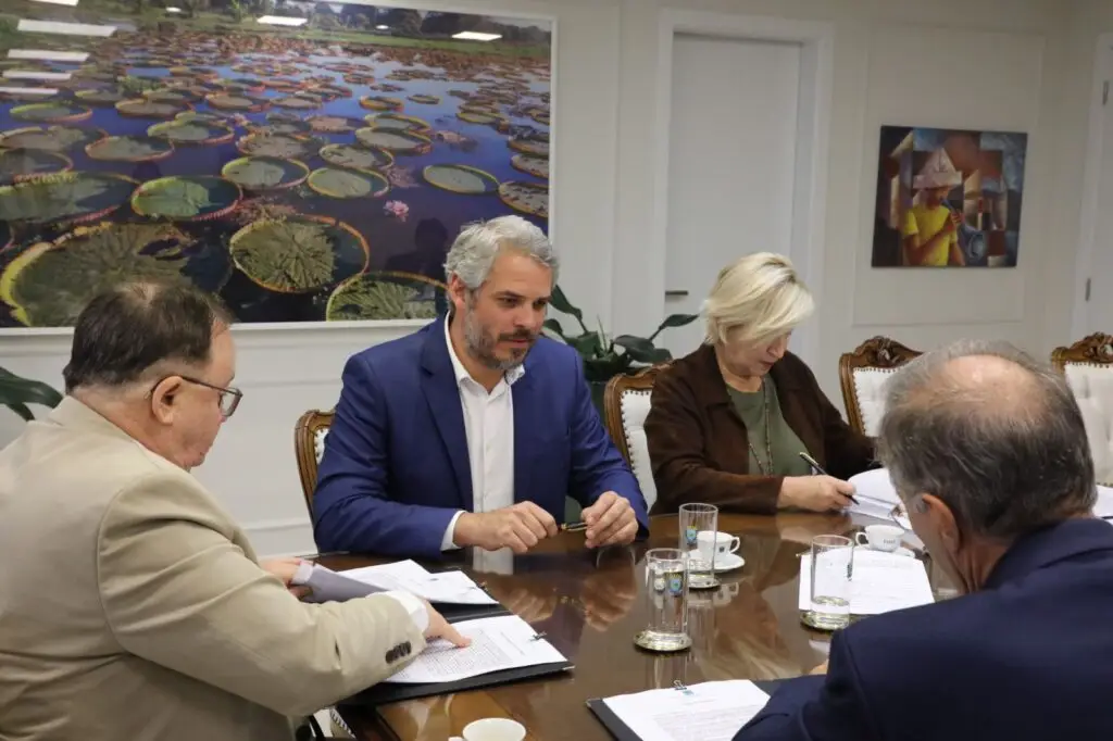 MS terá maior programa de regularização fundiária urbana em áreas da União com novo acordo do Lar Legal MS terá maior programa de regularização fundiária urbana em áreas da União com novo acordo do Lar Legal