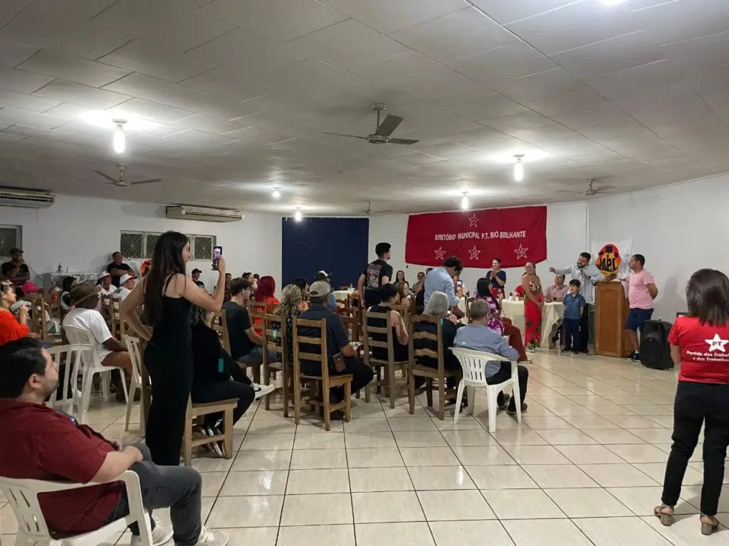 Rio Brilhante: acadêmico de 21 anos, Vitor Alegre, assume a presidência do PT