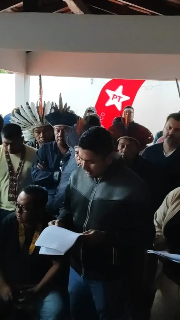 Lideranças pedem intervenção no Ministério dos Povos Indígenas, com demissão de Eloy Terena Lideranças pedem intervenção no Ministério dos Povos Indígenas, com demissão de Eloy Terena