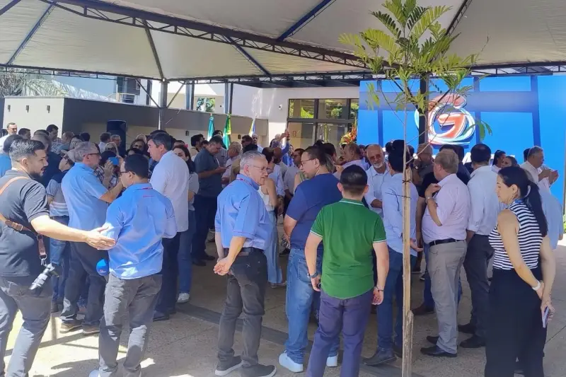 Vereadores prestigiam inauguração de novos estúdios da Rádio Grande FM