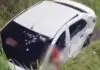 Carro com família é fuzilado; casal morre e bebê fica gravemente ferido