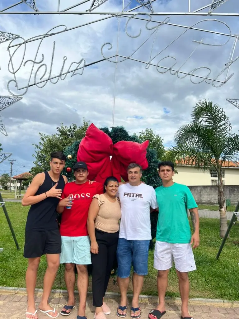 Dourados na Copinha 2026: Gustavo Felix transforma dor em força no Fluminense