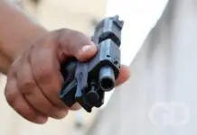 Homem é preso com arma de fogo em comércio no Jardim Novo Horizonte, em Dourados