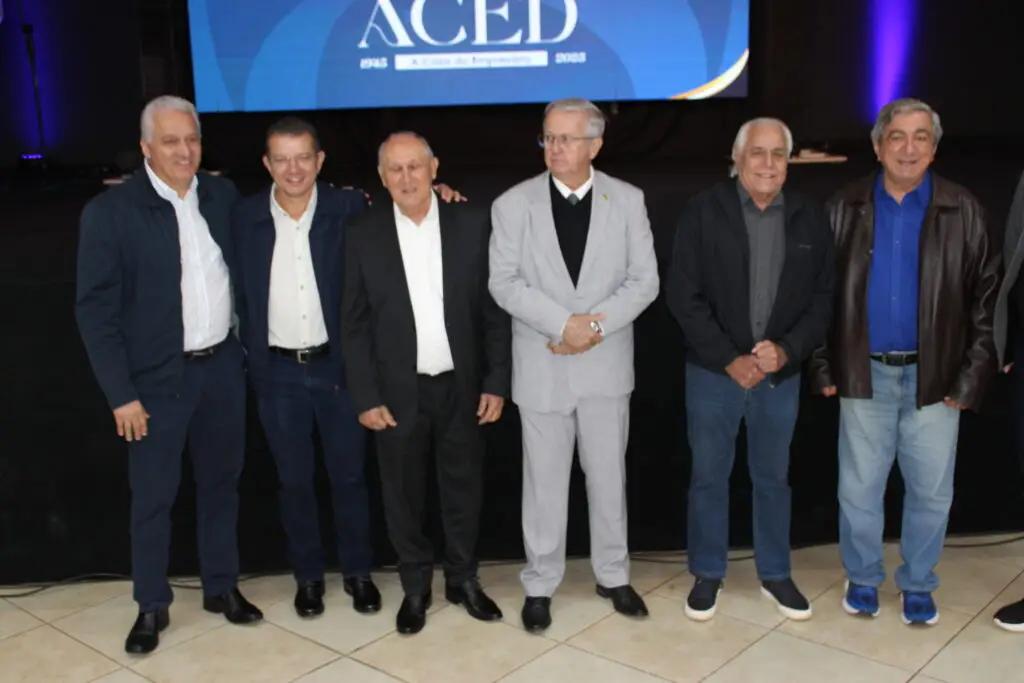 Com livro histórico, ACED abre atividades comemorativas dos 80 anos da entidade Com livro histórico, ACED abre atividades comemorativas dos 80 anos da entidade