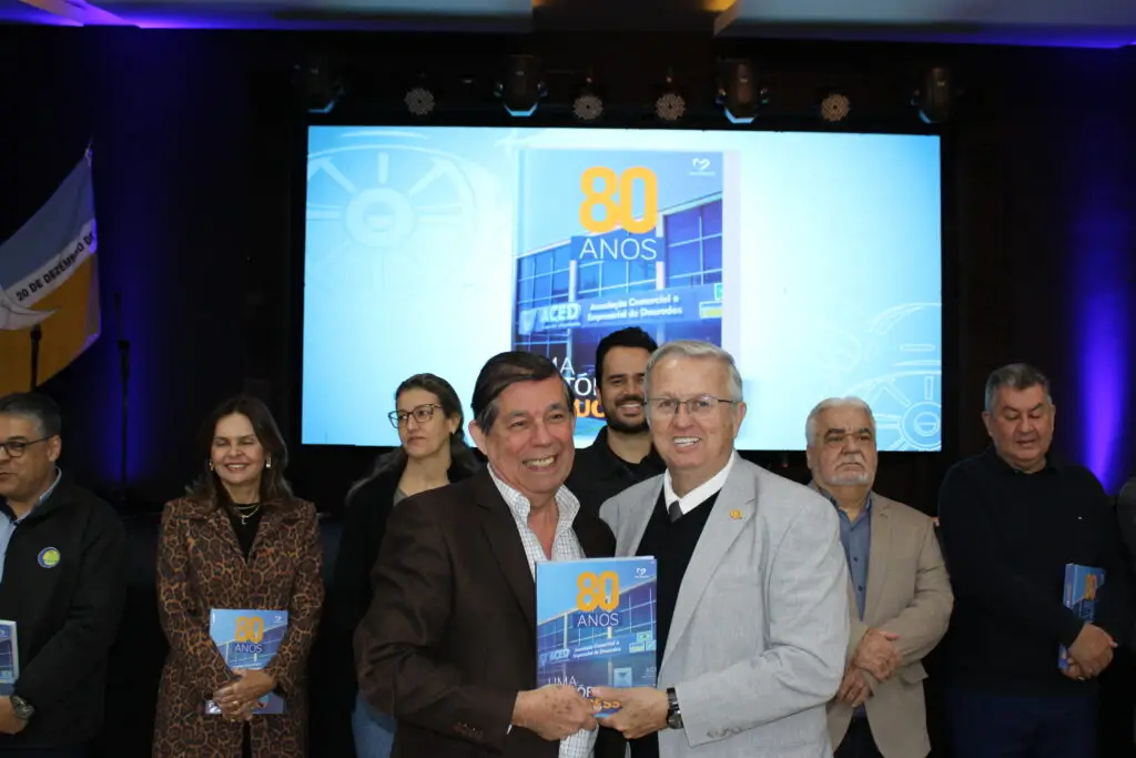 Com livro histórico, ACED abre atividades comemorativas dos 80 anos da entidade Com livro histórico, ACED abre atividades comemorativas dos 80 anos da entidade