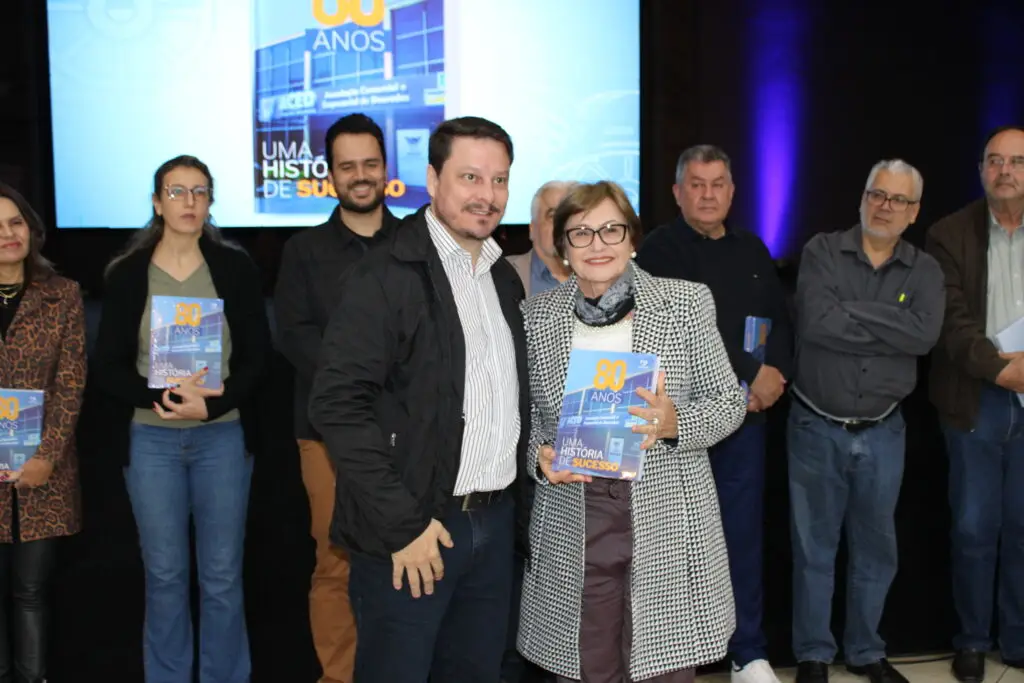 Com livro histórico, ACED abre atividades comemorativas dos 80 anos da entidade Com livro histórico, ACED abre atividades comemorativas dos 80 anos da entidade