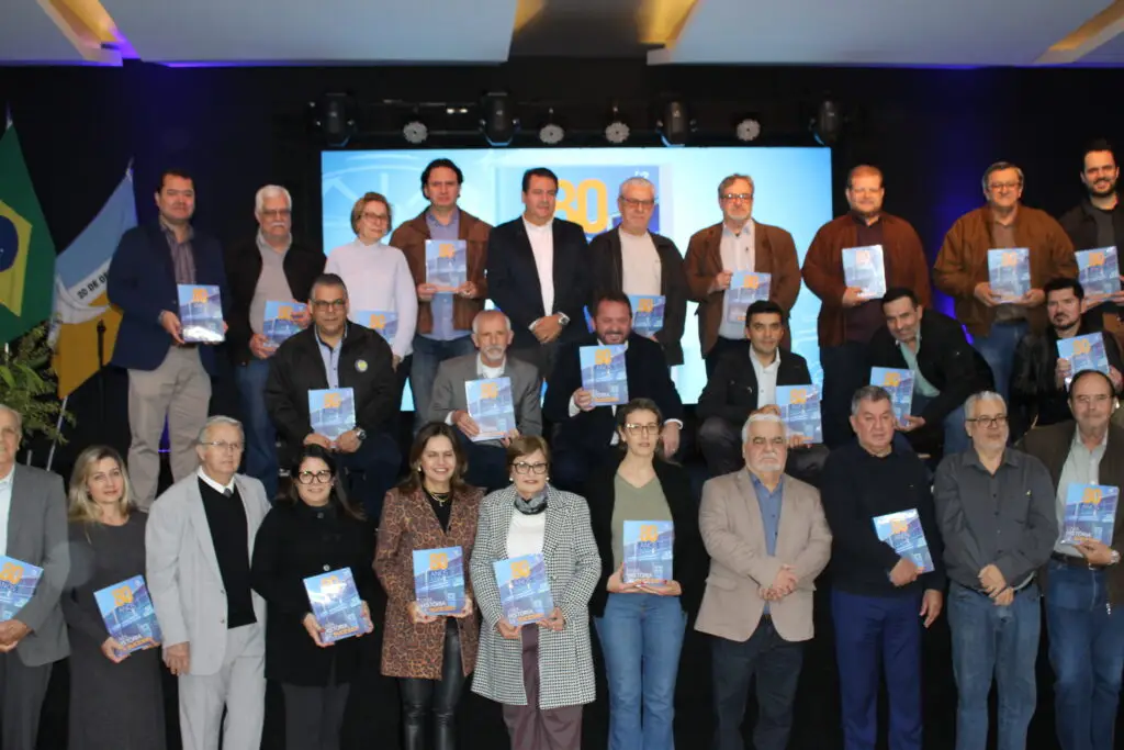 Com livro histórico, ACED abre atividades comemorativas dos 80 anos da entidade Com livro histórico, ACED abre atividades comemorativas dos 80 anos da entidade