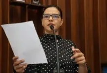 'Projeto de Riedel é contra os professores', alerta deputada Gleice Jane