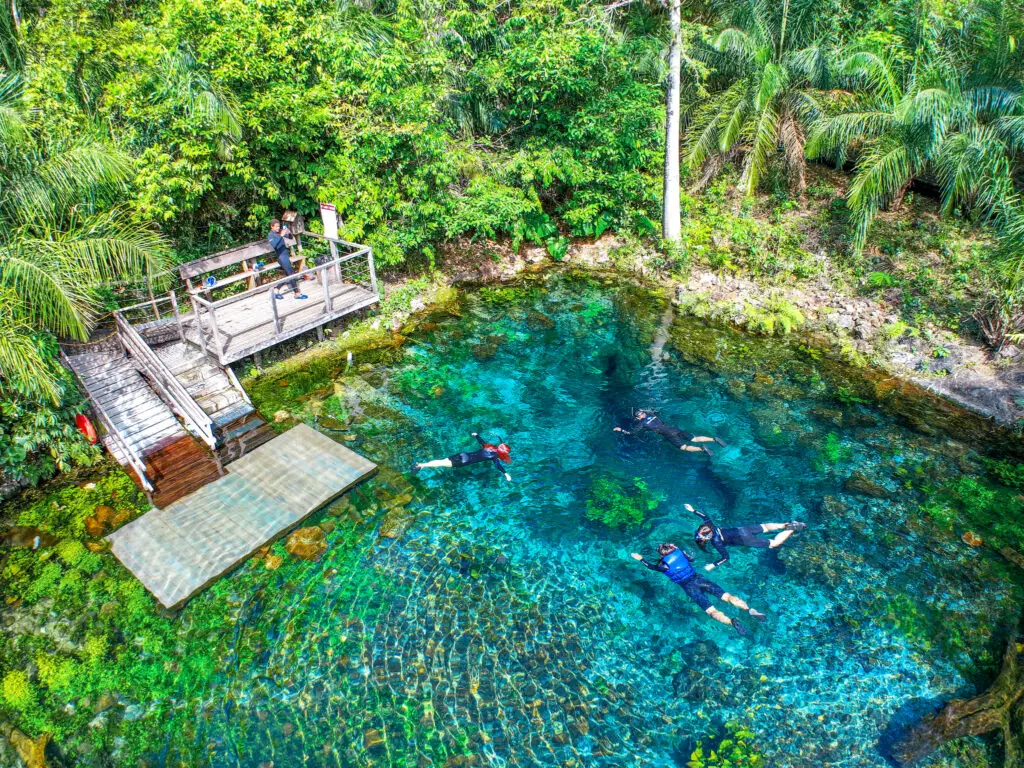 Bonito é tendência de viagem do Skyscanner para 2027, com a Nascente Azul em destaque Bonito é tendência de viagem do Skyscanner para 2027, com a Nascente Azul em destaque