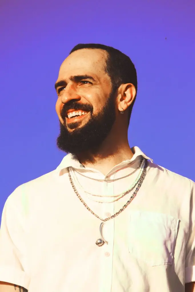Arte da Palavra: Poesia, performances e encontros literários movimentam o Sesc Teatro Prosa Arte da Palavra: Poesia, performances e encontros literários movimentam o Sesc Teatro Prosa